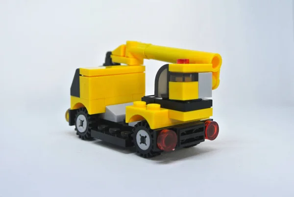 Selectief Gericht Miniatuur Van Mobiele Kraan Machine Gemaakt Van Kunststof — Stockfoto