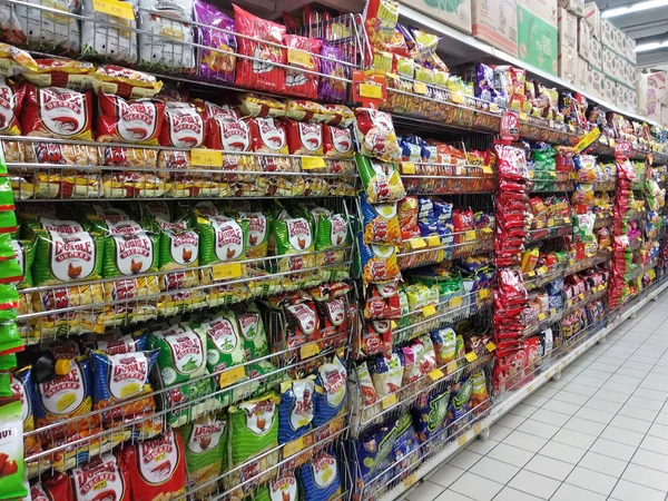 Куала Лумпур Малайзія Липня 2019 Упаковані Різні Небажаної Foods Закуски — стокове фото