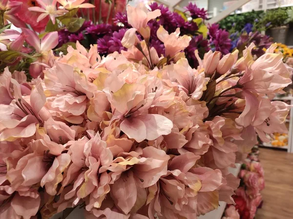 Kuala Lumpur Malaisie Juillet 2019 Fleurs Artificielles Colorées Faites Affichage — Photo