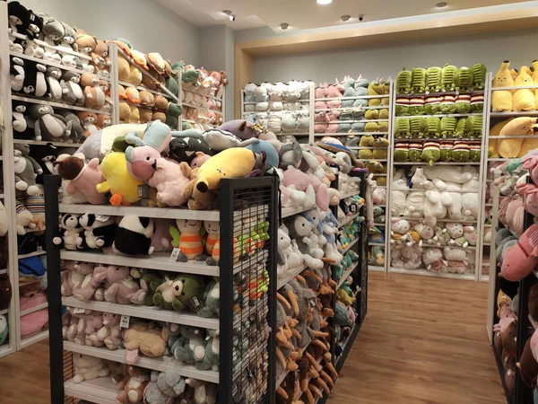 Kuala Lumpur Malasia Julio 2019 Selectivo Enfocado Osos Peluche Otros —  Fotos de Stock