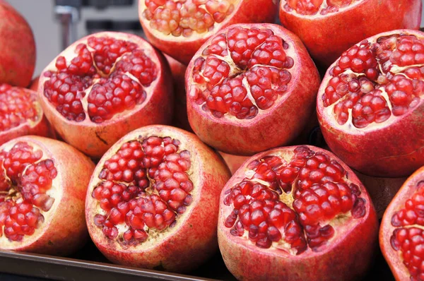 Kuala Lumpur Malaysia November 2018 Pomegranate Fruits Displayed Sale Market — Stock Photo, Image