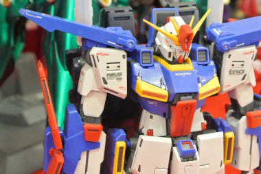 Kuala Lumpur, Malezya - 31 Mart 2018: Mobil Takım Elbiseli Gundam oyuncağı model ve oyuncaklara odaklandı. Gunpla & Bandai 'nin kurgusal Gundam evreninin karakterleri.