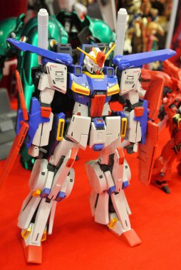 Kuala Lumpur, Malezya - 31 Mart 2018: Mobil Takım Elbiseli Gundam oyuncağı model ve oyuncaklara odaklandı. Gunpla & Bandai 'nin kurgusal Gundam evreninin karakterleri.