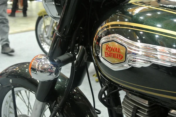 Kuala Lumpur Malaysia Marca 2018 Marka Logo Motocykla Royal Enfield — Zdjęcie stockowe