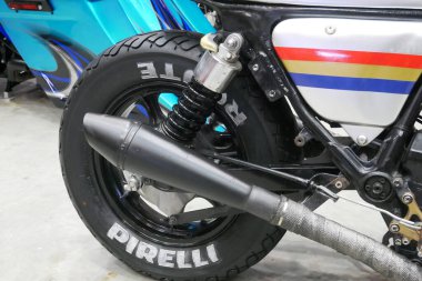 Kuala Lumpur, Malezya - 24 Temmuz 2019: Motosikletin özel egzoz sistemine odaklı. 3. şahıs üreticisi tarafından biniciye farklı bir deneyim kazandırmak için tasarlandı.. 