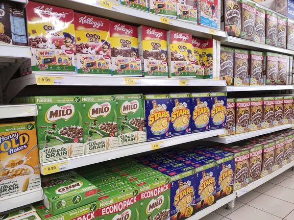 Kuala Lumpur Malasia Septiembre 2019 Alimentos Cereales Envasados Caja Papel —  Fotos de Stock