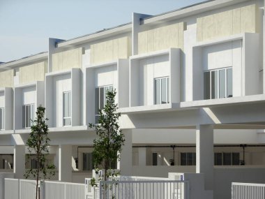 Kuala Lumpur, Malezya-18 Şubat 2018: Çift Kişilik hikaye lüks teras ev içinde Malaysia. Sadece bitmiş ve hareketsiz değil işgal. Modern ve çağdaş tarzı ile mimar tarafından tasarlanan