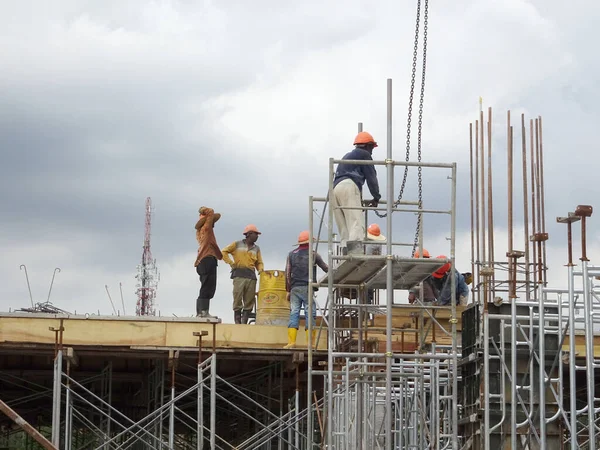 Kuala Lumpur Malásia Março 2018 Ocupado Canteiro Obras Trabalho Estrutura — Fotografia de Stock