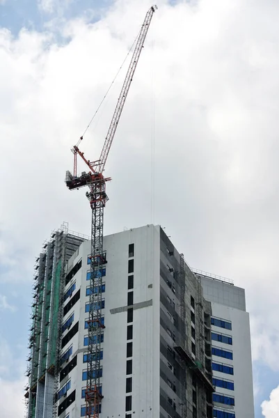 Kuala Lumpur Malasia Mayo 2020 Tower Crane Solía Levantar Pesada — Foto de Stock
