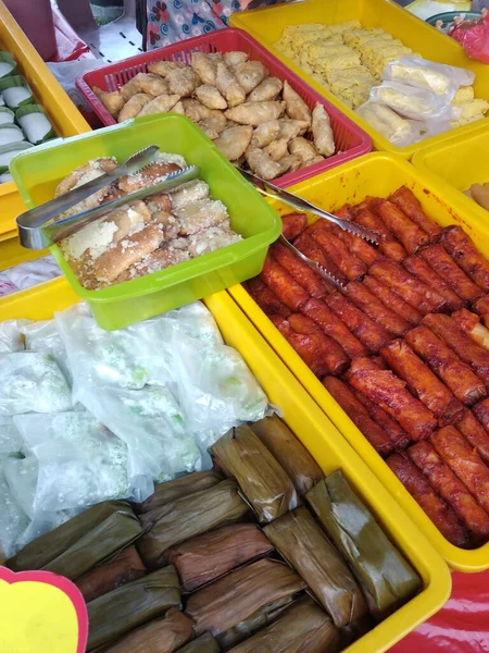 Tortas Malasia Están Exhibición Para Venta Mesa Ordenar Por Tipo —  Fotos de Stock