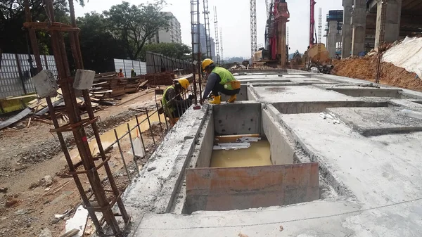 Seremban Malaysia Mart 2020 Nşaat Işçileri Inşaat Alanında Çelik Takviye — Stok fotoğraf