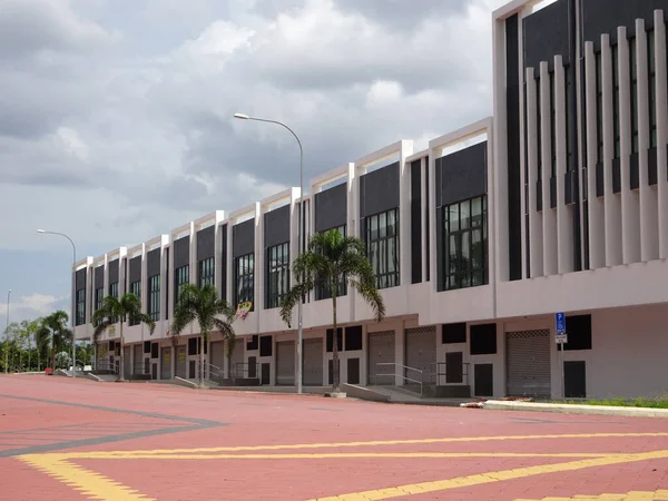 Seremban Malaysia Lipiec 2019 Fasada Wielopiętrowego Tarasu Nowej Dzielnicy Handlowej — Zdjęcie stockowe