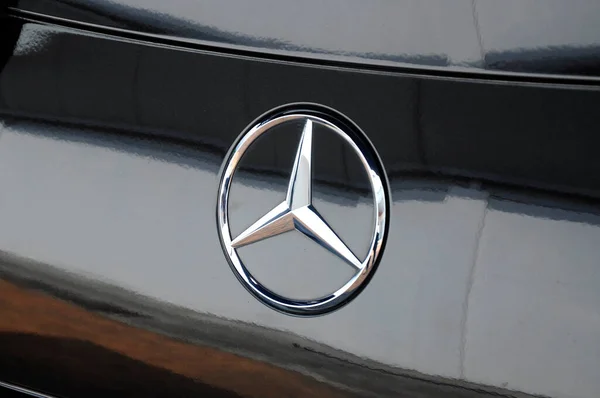 Kuala Lumpur Malaisie Novembre 2017 Emblème Logo Marque Mercedes Benz — Photo