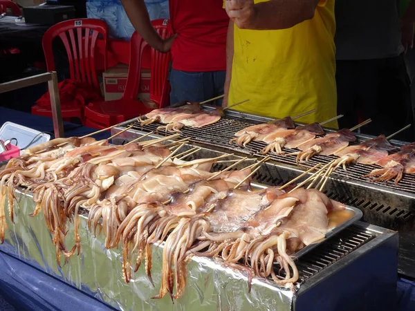 Kuala Lumpur Malaysia Luglio 2017 Squid Grill Hawker Cibo Preferito — Foto Stock