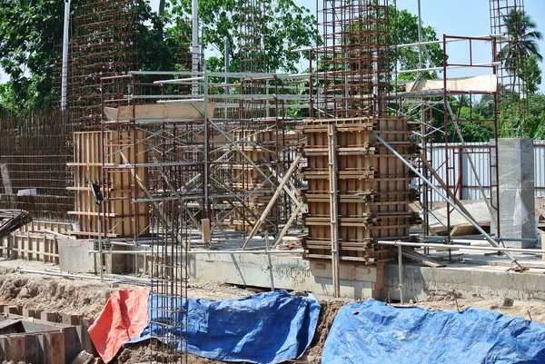 Kuala Lumpur Malaysia Március 2020 Oszlopfa Építkezésen Építőmunkások Szerelték Fel — Stock Fotó