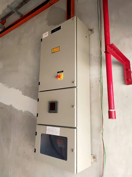 Selangor Malaysia August 2020 Electrical Distribution Board Installation Process 电气接线员将根据电气工程师的设计安装这种设备 — 图库照片