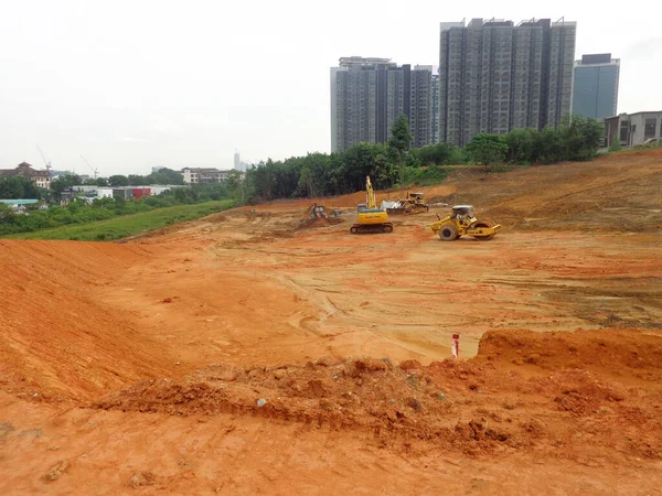 Cyberjaya Malaysia January 2020 Earth Works New Development 重型机械进行森林砍伐和土方工程 以达到所要求的水平 — 图库照片