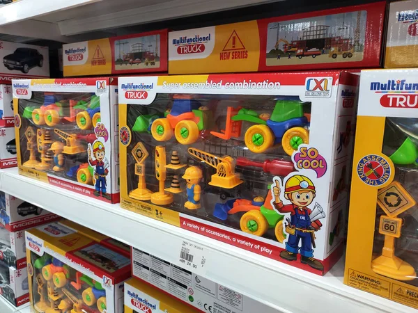 Fotos de Brinquedos supermercado, Imagens de Brinquedos