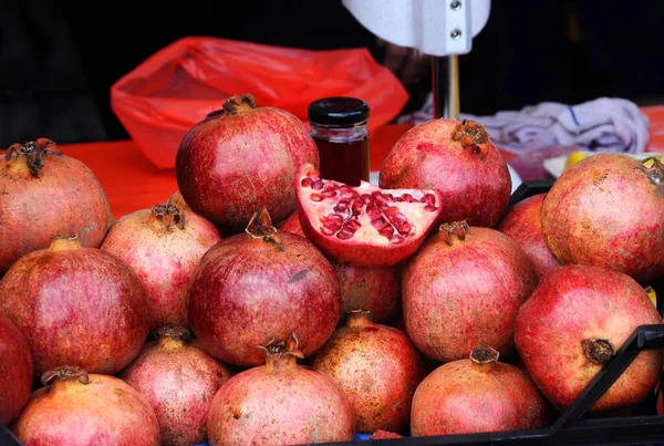 Kuala Lumpur Malaysia Juli 2017 Granatapfel Steht Zum Verkauf Auf — Stockfoto