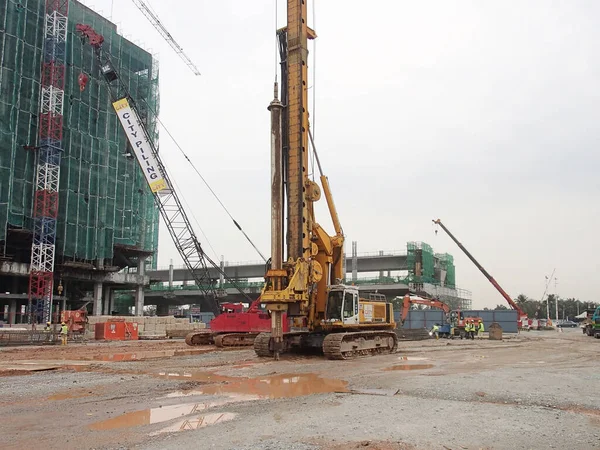 Kuala Lumpur Malasia Marzo 2017 Máquina Perforación Pilotes Sitio Construcción — Foto de Stock