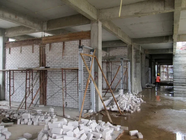 Muur Gemaakt Van Zandsteen Bouwplaats Pleisterwerk Nog Niet Begonnen — Stockfoto