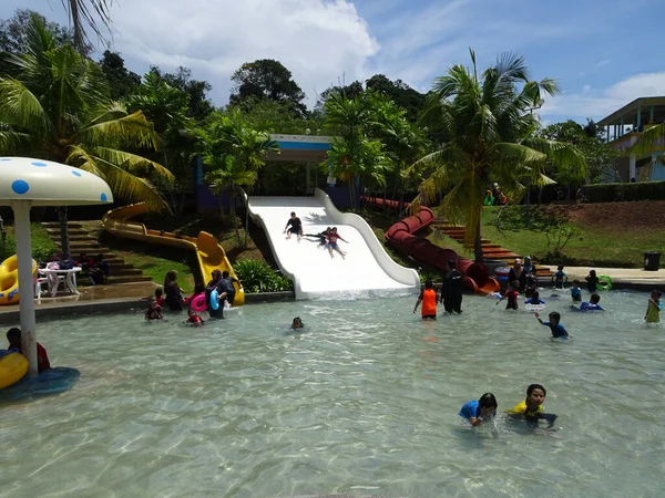 Ayer Keroh Malaysia Outubro 2017 Visitantes Desfrutam Suas Férias Com — Fotografia de Stock