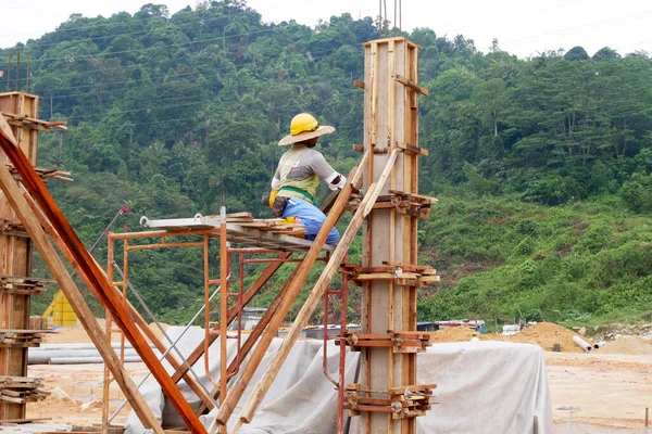 Kuala Lumpur Malaysia Settembre 2020 Casseforme Legno Colonna Barra Rinforzo — Foto Stock