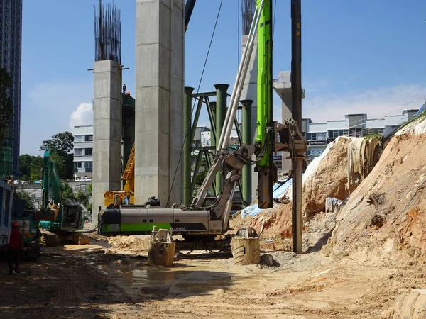 Kuala Lumpur Malasia Marzo 2020 Máquina Perforación Pilotes Sitio Construcción — Foto de Stock