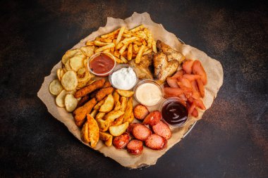 Bira için büyük bir aperatif seti.