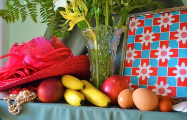 Meksika 'da geleneksel bir ölü sunak günü.