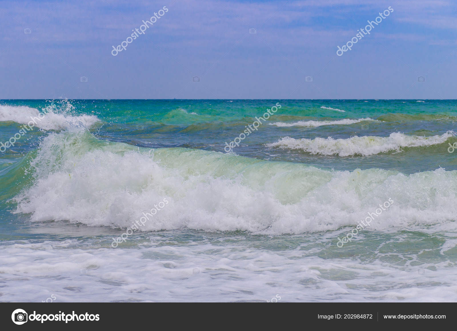 Odesa Plage Avec Des Vagues Ukraine Photographie Thaarey