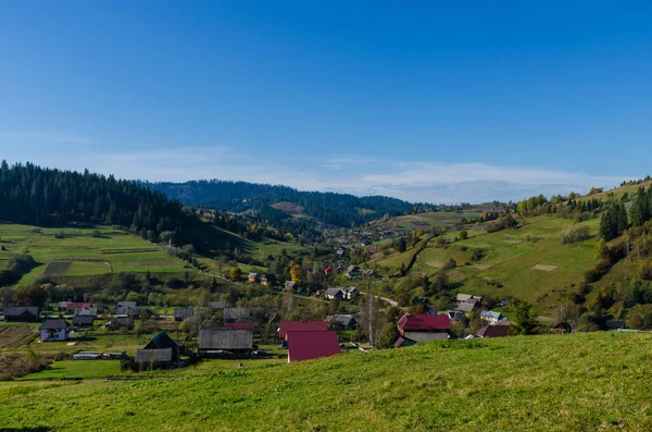 Kárpátokban Napos Őszi Szezon — Stock Fotó