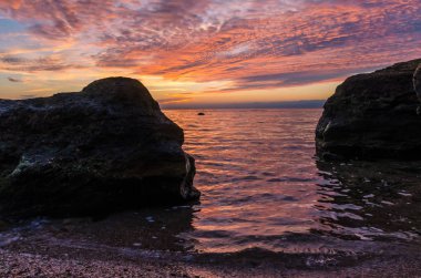 Odesa içinde deniz manzarası gündoğumu sonbahar sezonu sırasında