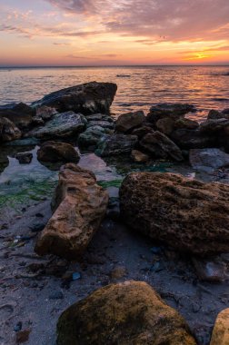 Odesa içinde deniz manzarası gündoğumu sonbahar sezonu sırasında