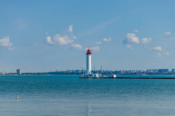 Seascape Latarnią Morską Morzu Czarnym Odessie Sezonie Letnim — Zdjęcie stockowe