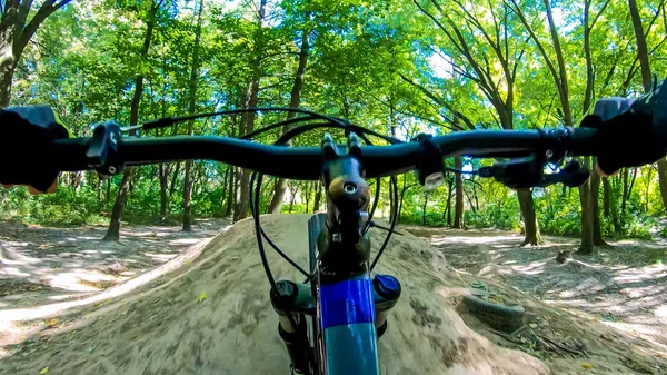 Jazda Rowerem Mtb Bikepark Sezonie Jesiennym — Zdjęcie stockowe