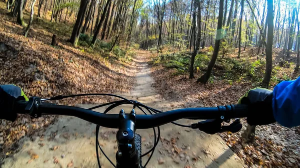 Amador Cavaleiro Enduro Andar Bicicleta Trilha Temporada Outono — Fotografia de Stock