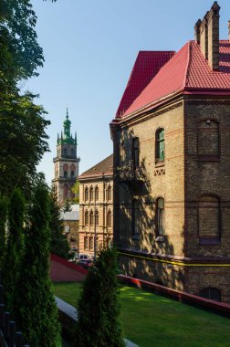 Sonbahar sezonunda Lviv City Eski Mimarlık