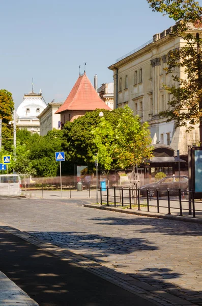 Lwów Stara Architektura Miasta Jesienią — Zdjęcie stockowe