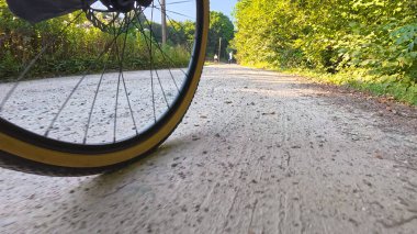 Yol bisikletiyle Kırsalda Bisiklet Macerası