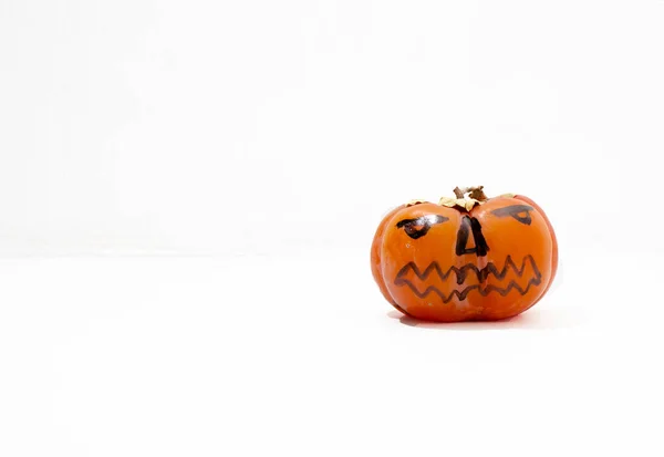 Jack Laterne Halloween Monster Maulkorb Auf Kaki Frucht Gezeichnet Persimmon — Stockfoto