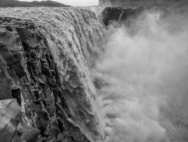 Черно Белое Изображение Водопада Деттифосс Реке Джокулса Исландии — стоковое фото