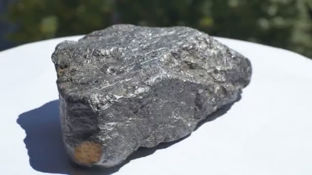 石墨矿物岩样的看法 — 图库视频影像