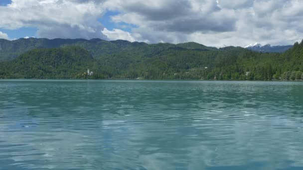 Ευρεία Άποψη Της Λίμνης Bled Στη Σλοβενία — Αρχείο Βίντεο