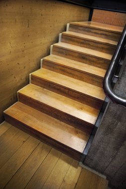 Modern ev iç ve ahşap merdiven