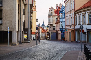 Boş ana turistik Litvanya - Vilnius başkentte sokak