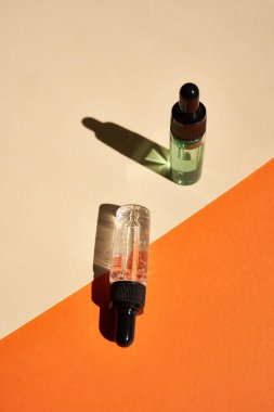 Moda geometrik arkaplanda temel yağlar