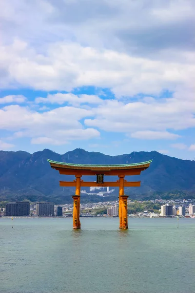 Portão Torii Flutuante Santuário Itsukushima Ilha Miyajima Hiroshima Japão — Fotografia de Stock