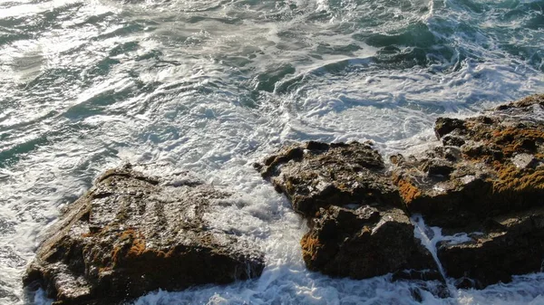 Deniz Göğü Yeryüzü Bir Araya Gelerek Harika Bir Manzara Oluşturur — Stok fotoğraf