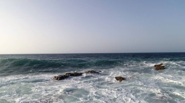 Dağlardan ve kayalıklardan Atlantik kıyısına